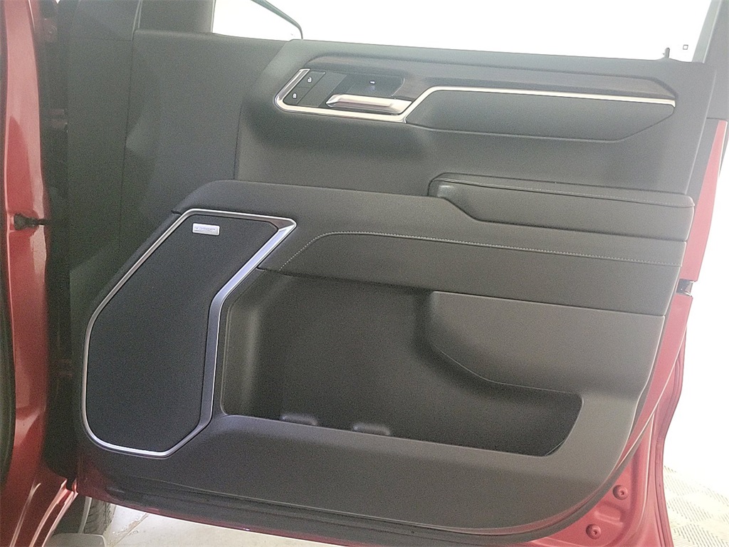 2023 GMC SIERRA - Image 24