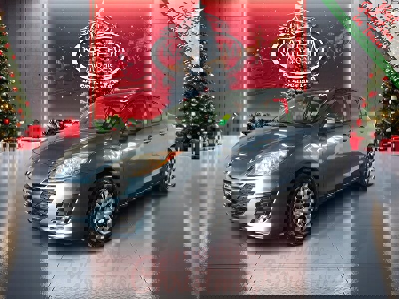 2010 Mazda MAZDA3 i Sport's photo