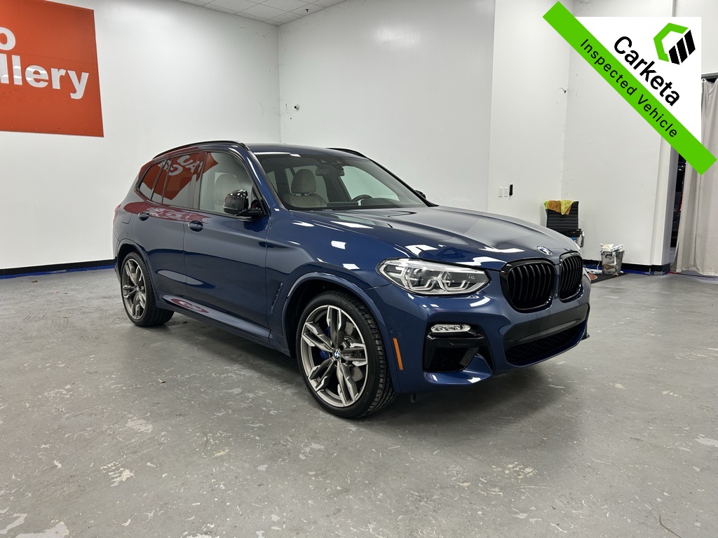 2019 BMW X3 40i's photo