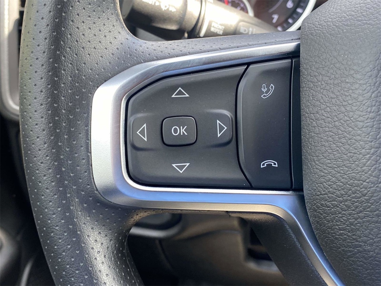 2025 Ram 1500 Tradesman photo 12
