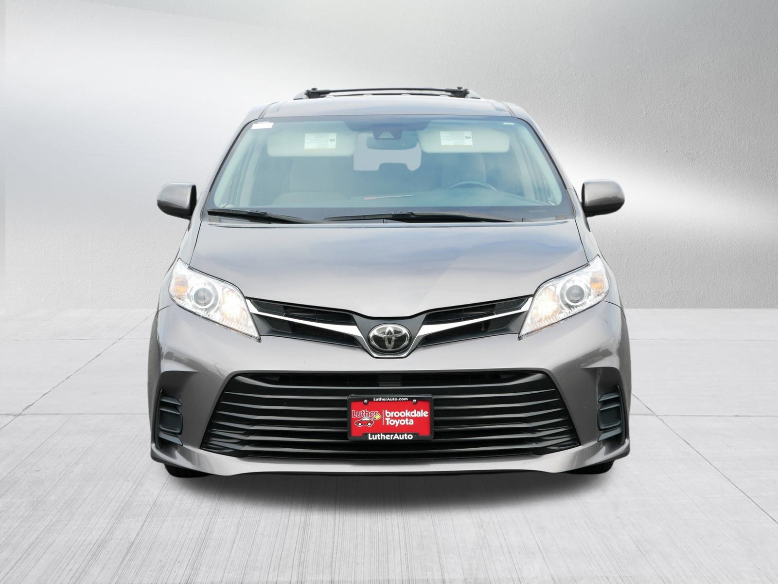 Certified 2019 Toyota Sienna LE with VIN 5TDKZ3DC5KS018997 for sale in Brooklyn Center, Minnesota