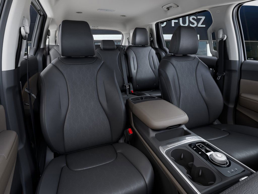2026 Kia Carnival EX photo 12
