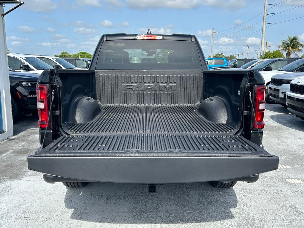 2025 Ram 1500 Tradesman photo 20