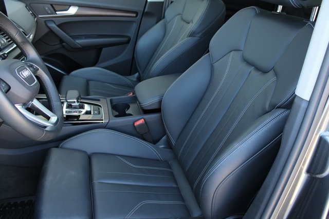2024 Audi Q5 45 S line Premium photo 10