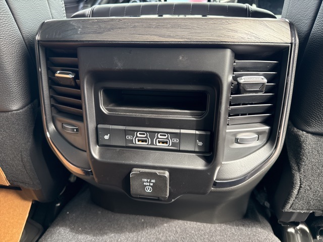 2026 Ram 2500 Limited photo 24