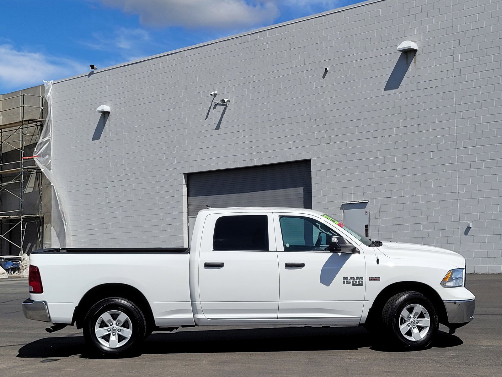2023 Ram 1500 Classic SLT photo 3