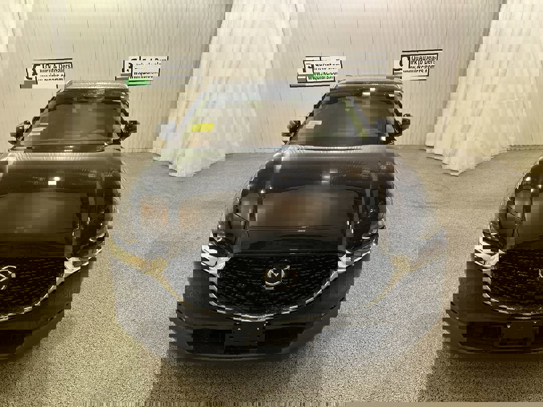 2025 Mazda CX-30 2.5 S Preferred photo 2