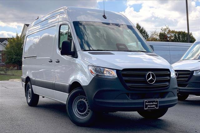 2026 Mercedes-Benz Sprinter Cargo Van Base's photo