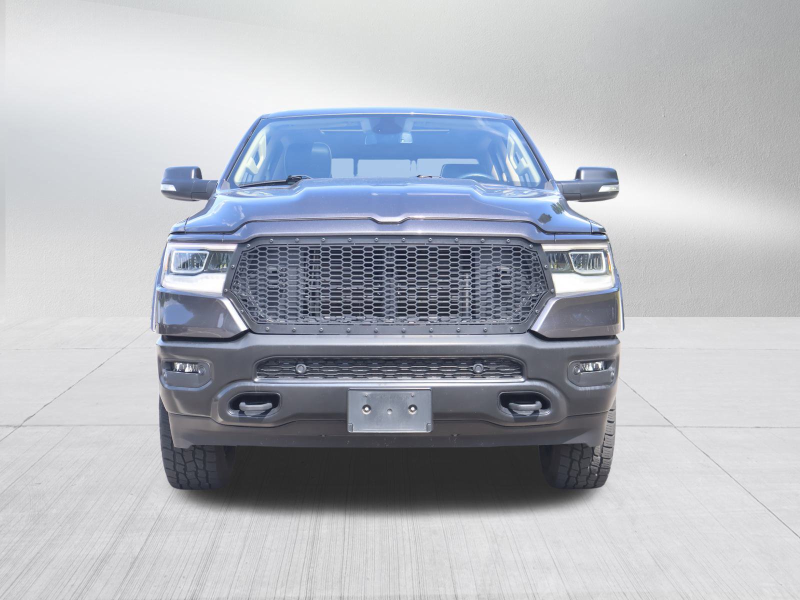 Used 2019 RAM Ram 1500 Pickup Laramie with VIN 1C6SRFJT1KN775043 for sale in Kansas City
