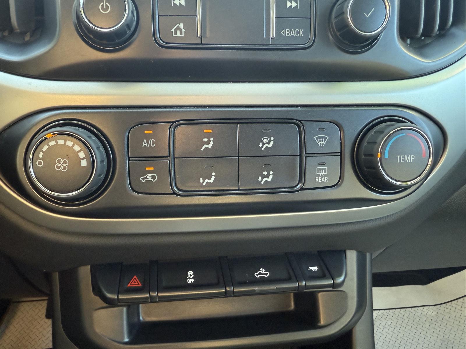 2020 Chevrolet Colorado LT photo 19