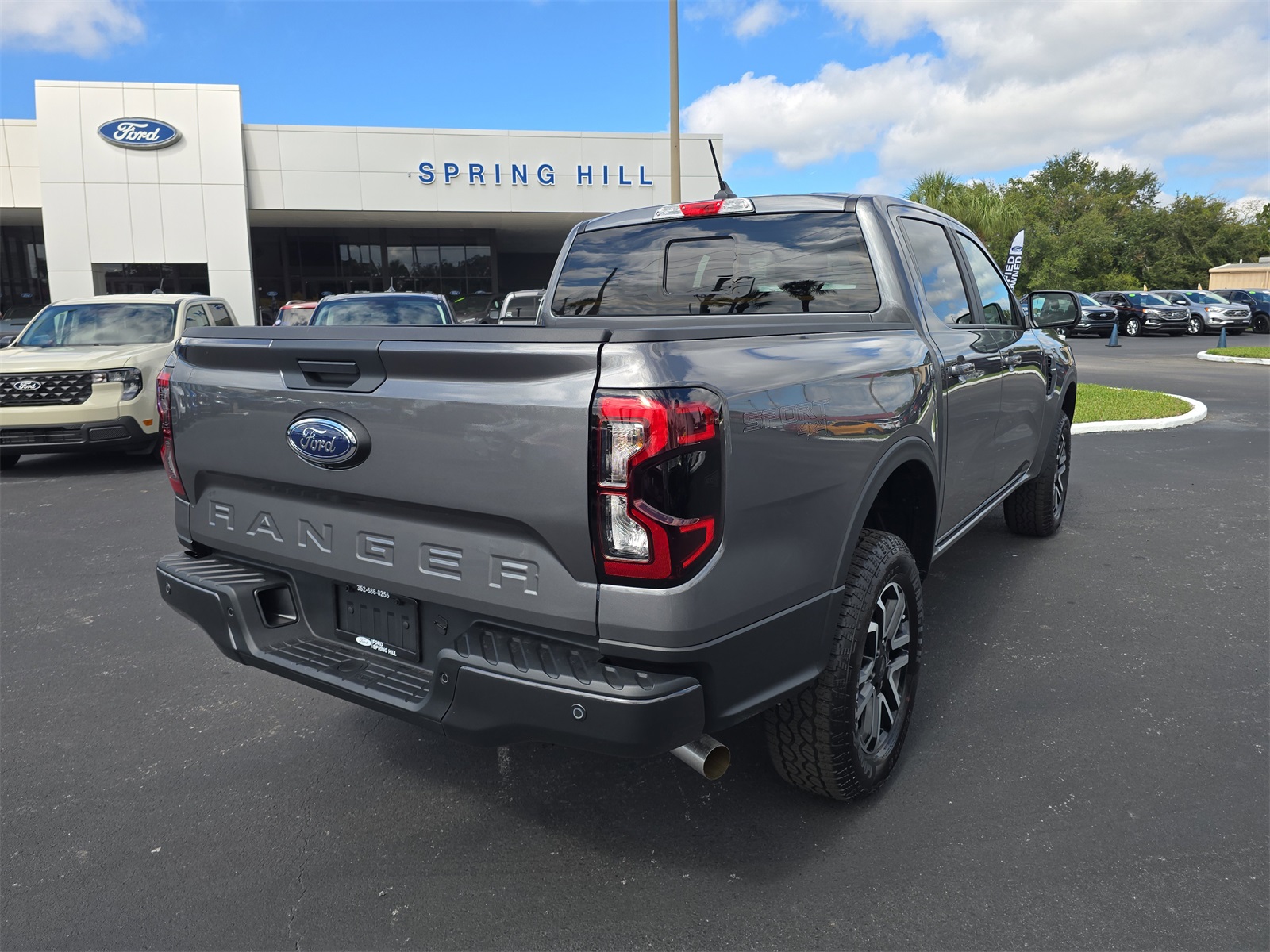 2025 Ford Ranger Lariat photo 4