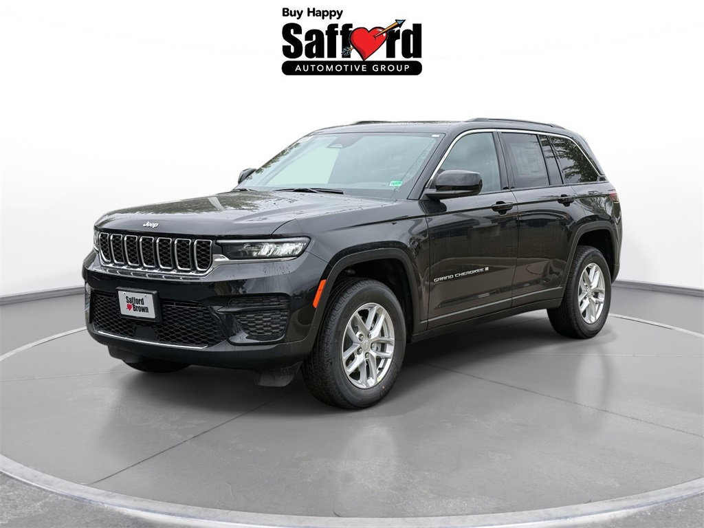2025 Jeep Grand Cherokee Laredo's photo