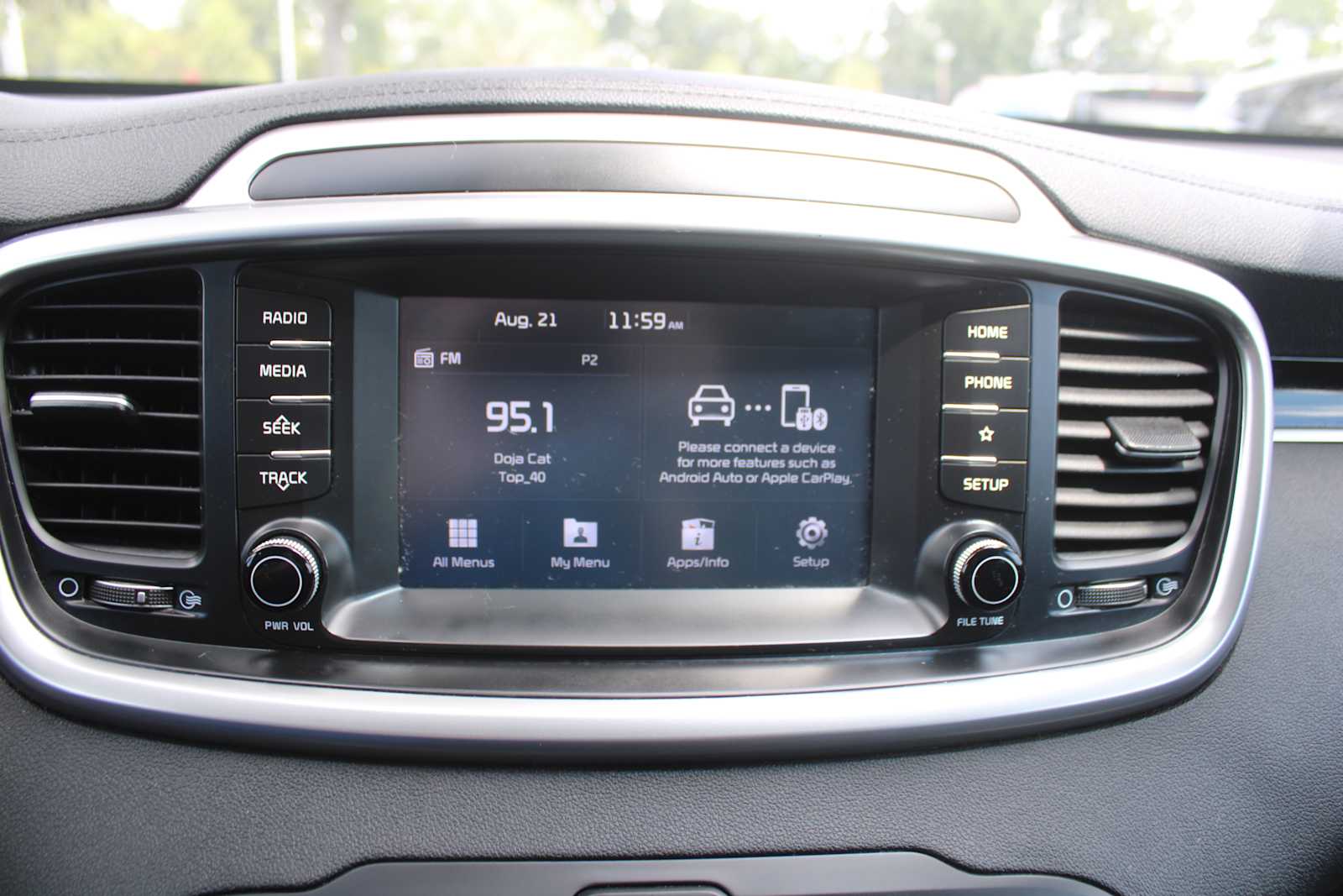 2019 Kia Sorento LX photo 34