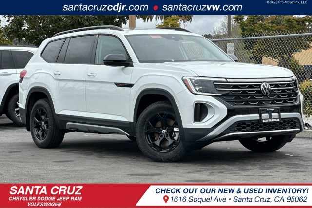 New 2024 Volkswagen Atlas 2.0T Peak Edition SEL 4D Sport Utility