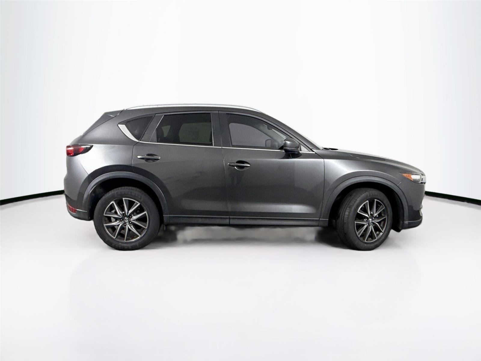 2018 Mazda CX-5 Touring photo 5