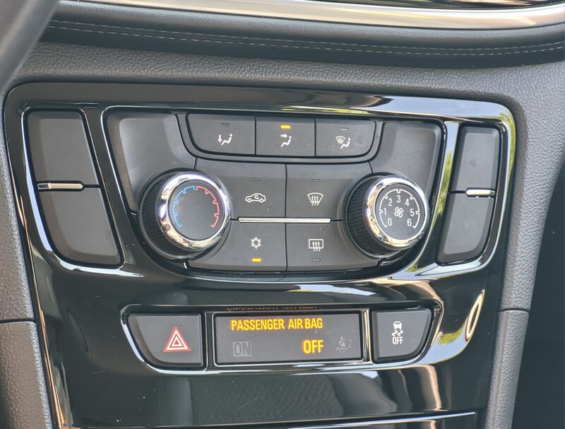 2022 Buick Encore Preferred photo 22