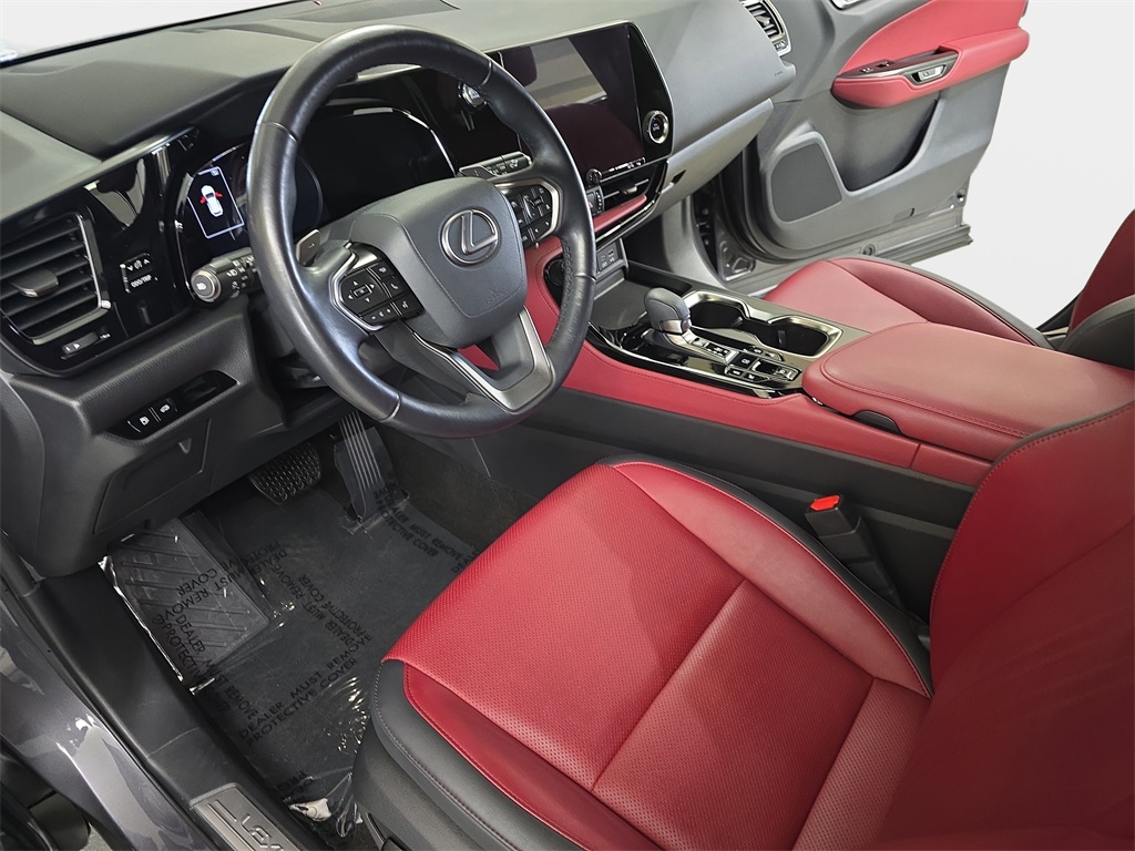 2022 Lexus NX 250 photo 16