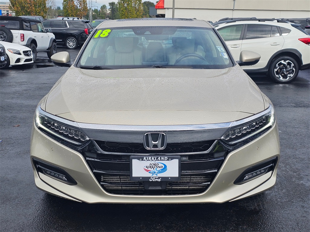 2018 Honda Accord Touring photo 2