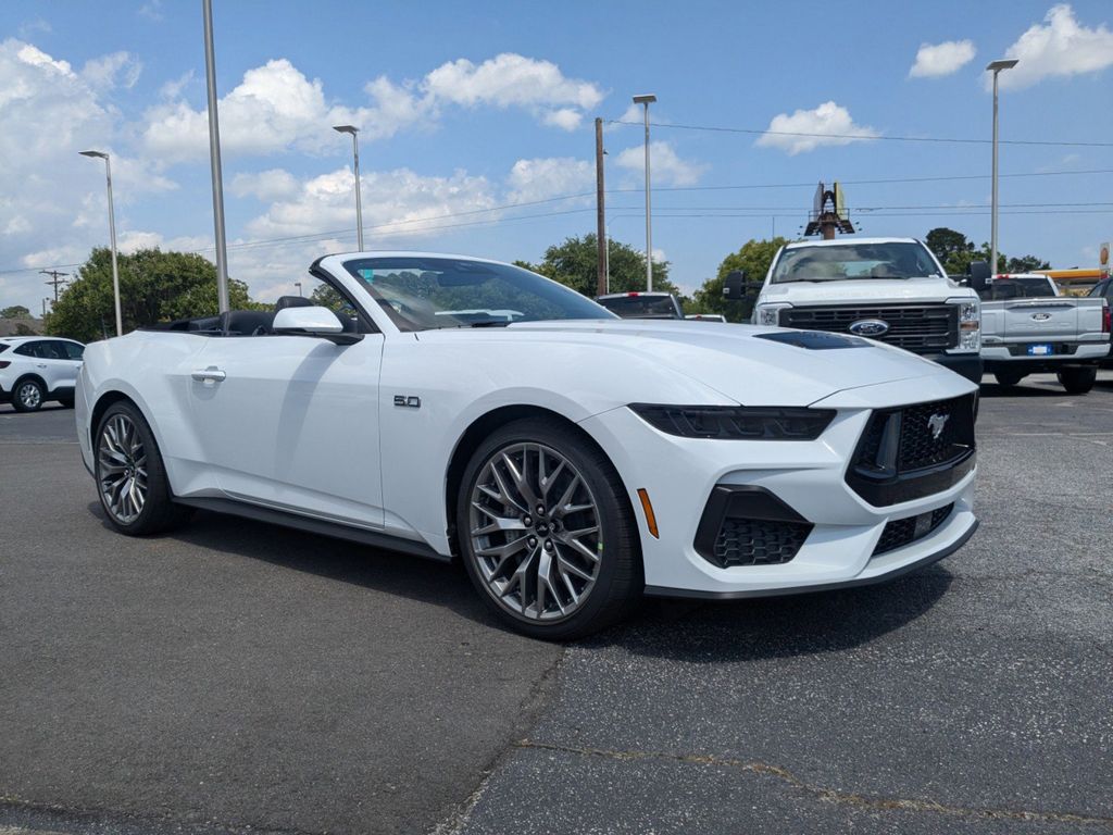 2025 Ford Mustang GT Premium Convertible photo 2