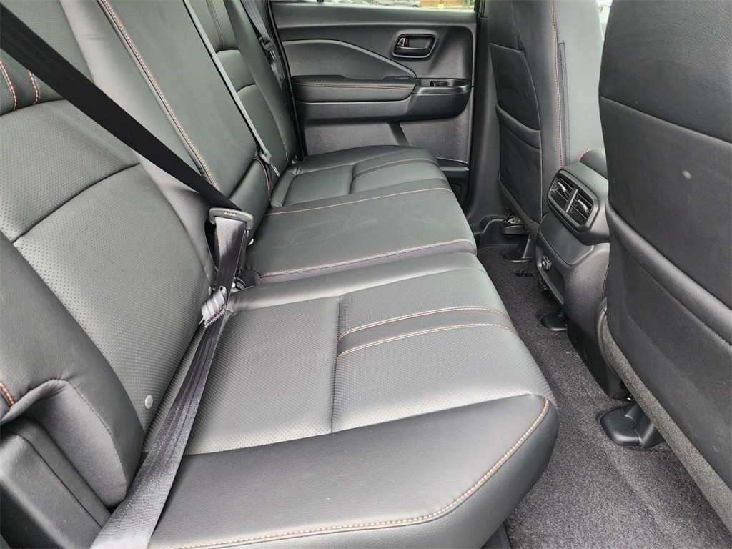 2025 Honda Ridgeline TrailSport photo 17