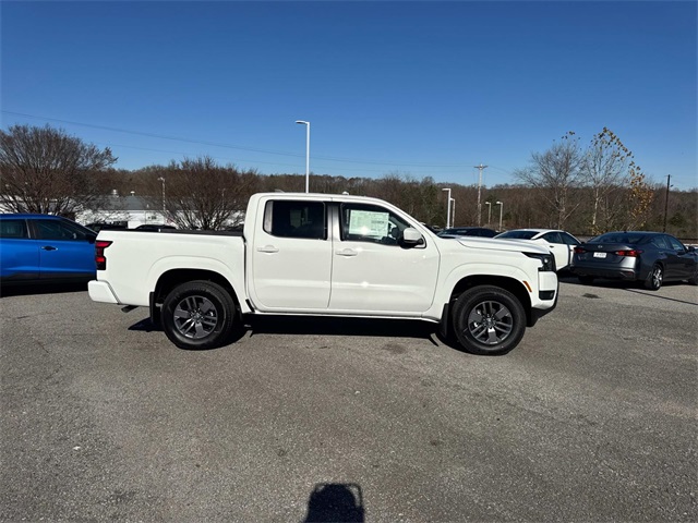 2026 Nissan Frontier Crew Cab SV photo 3