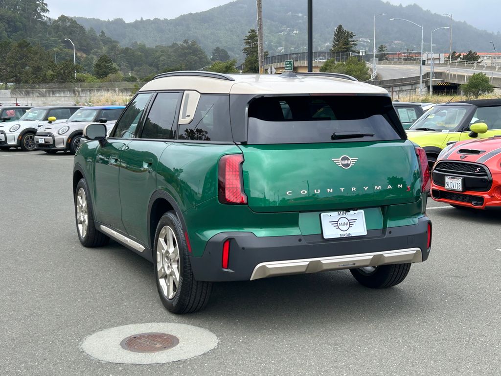 2025 Mini Countryman ALL4 Signature photo 3