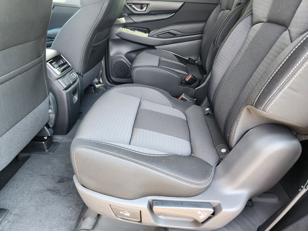 2025 Subaru Ascent Premium photo 13