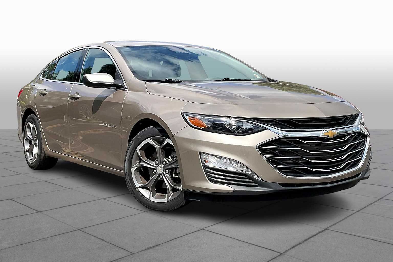 2023 Chevrolet Malibu 1LT photo 2
