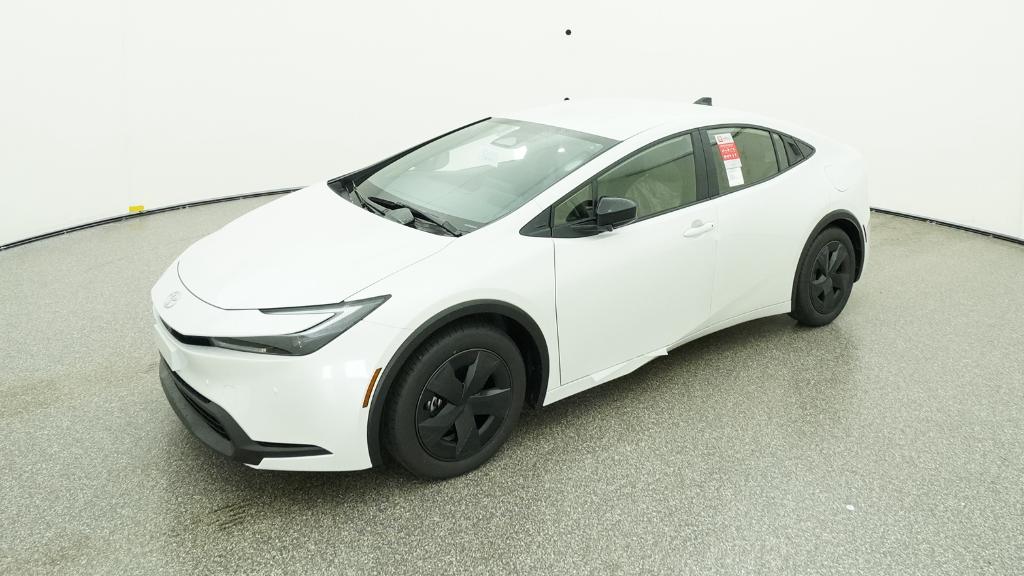 2026 Toyota Prius LE's photo