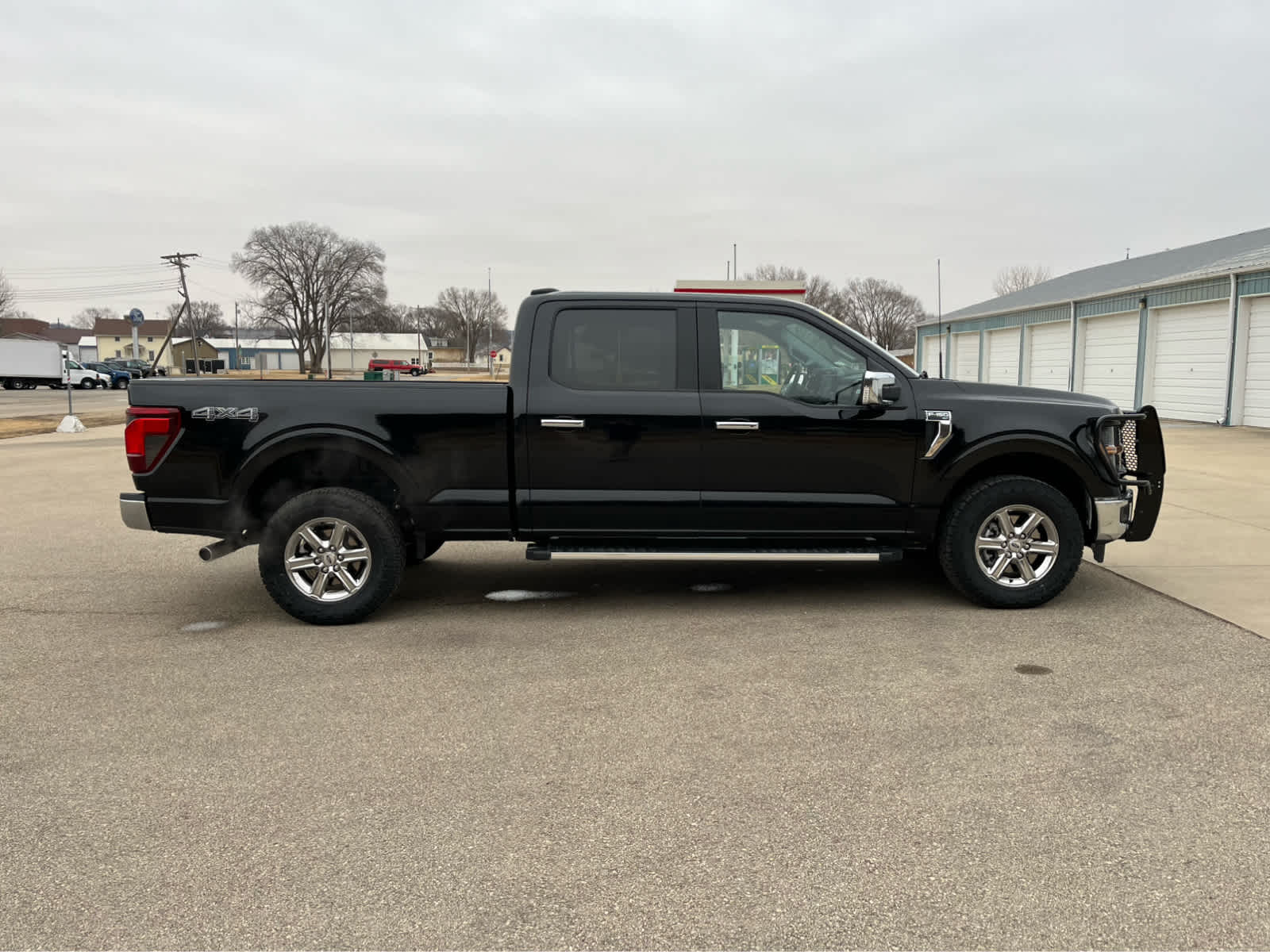 2024 Ford F-150 XLT photo 6