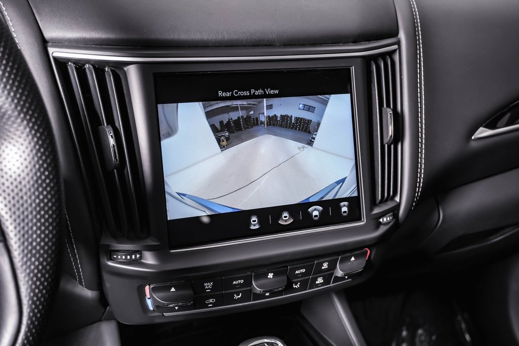2022 Maserati Levante Modena photo 23