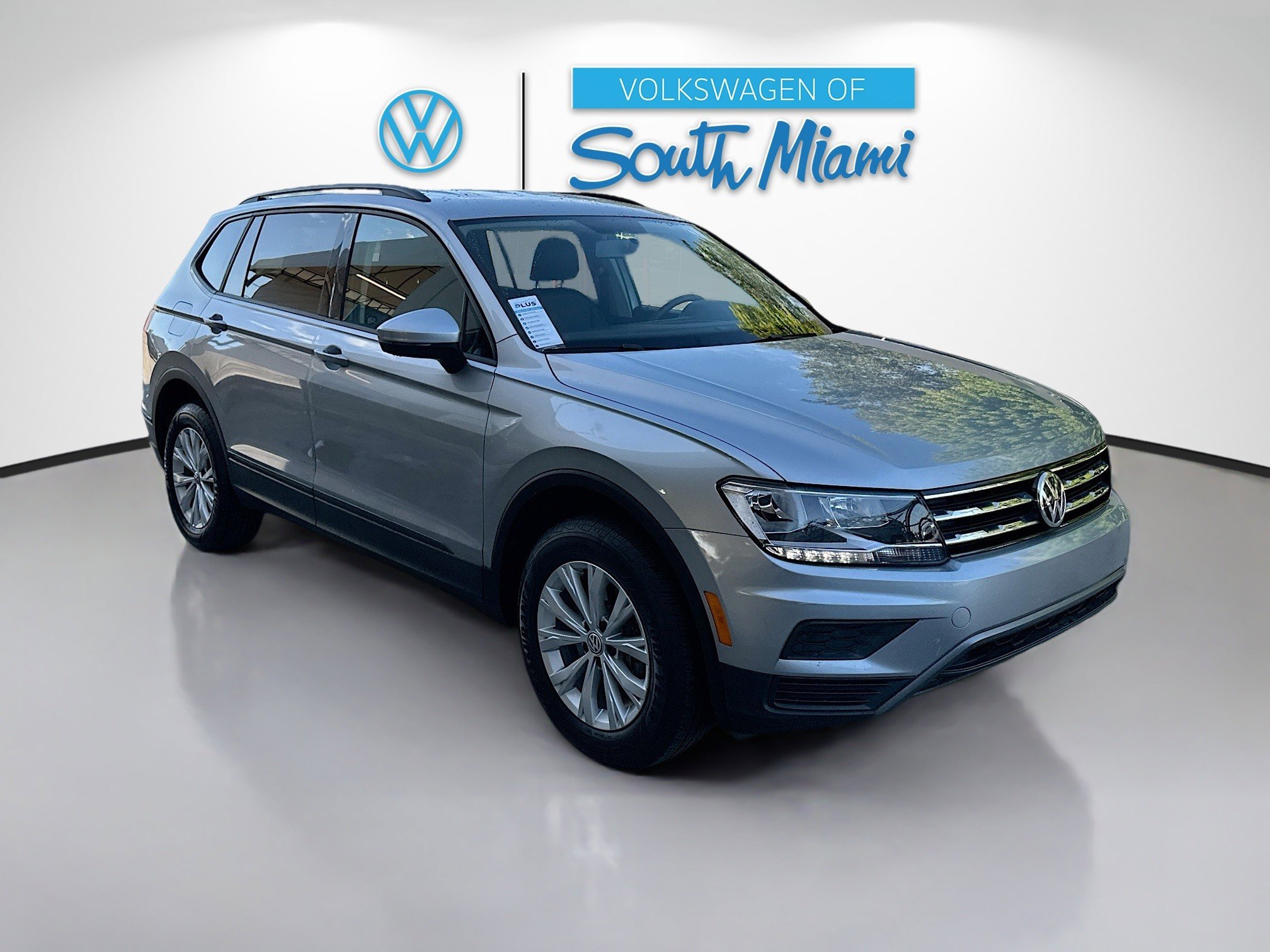 2020 Volkswagen Tiguan S photo 3