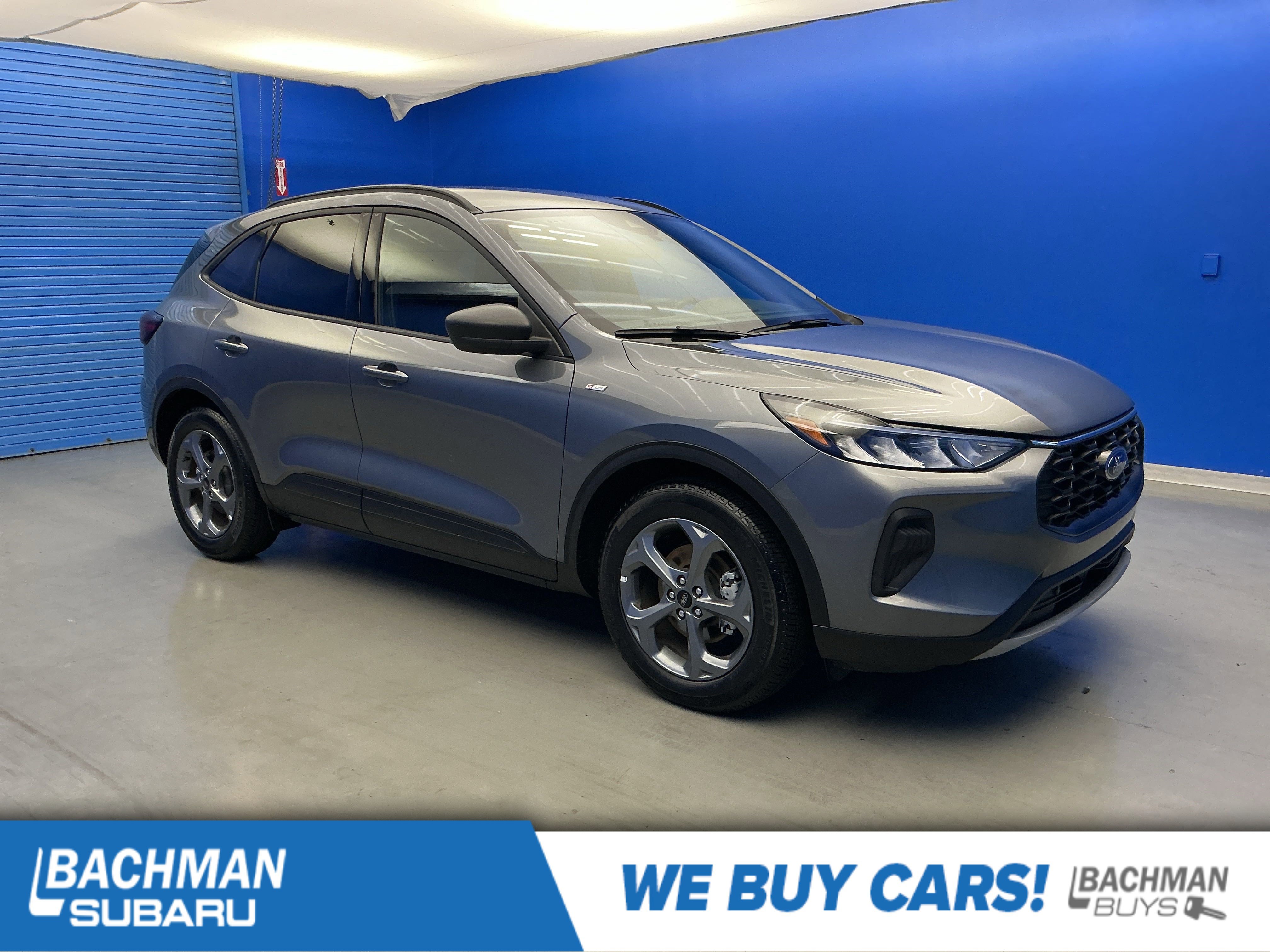 2025 Ford Escape ST-Line's photo