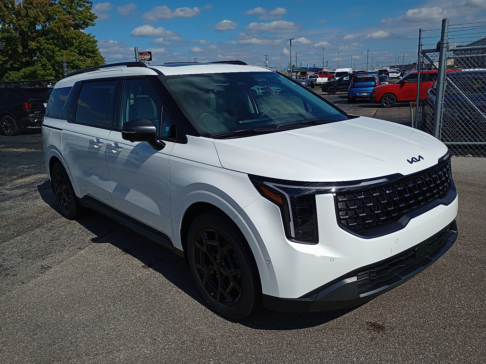 2026 Kia Carnival SX Prestige's photo