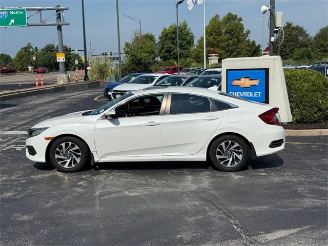 2017 Honda Civic EX photo 2