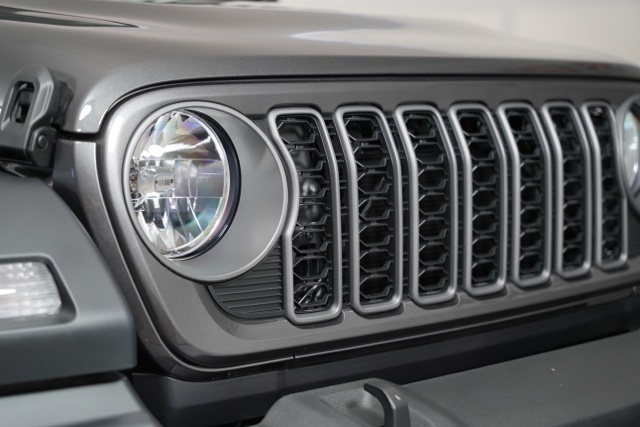 2025 Jeep Wrangler Sport S photo 44