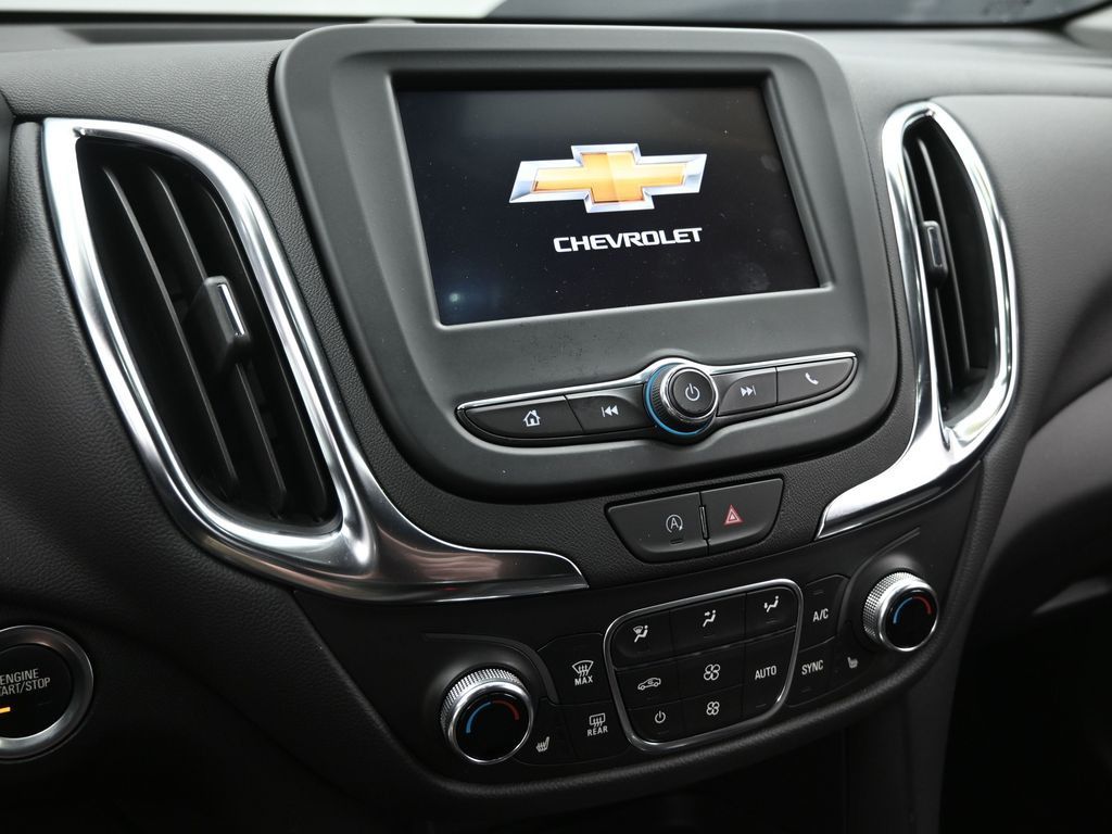 2024 Chevrolet Equinox LT photo 15