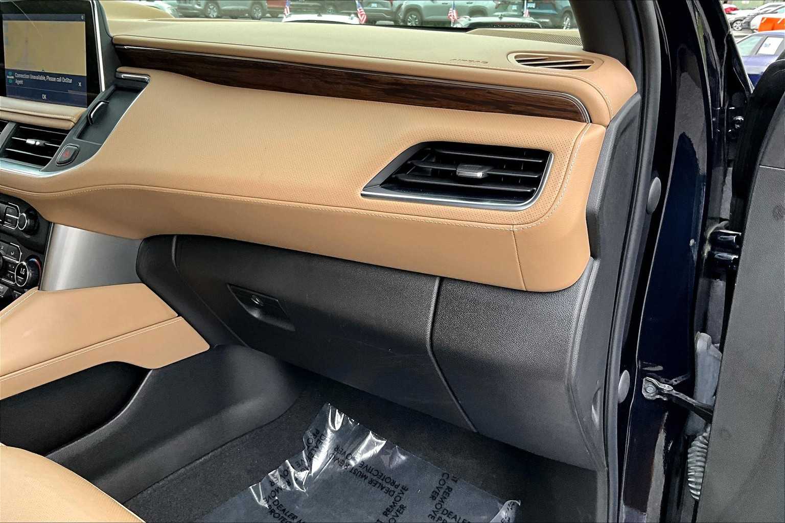 2021 Chevrolet Tahoe Premier photo 17