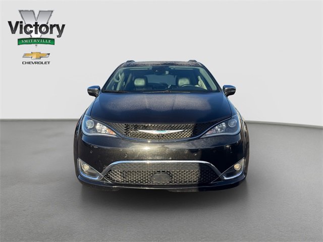 Used 2020 Chrysler Pacifica Hybrid Limited with VIN 2C4RC1N74LR263578 for sale in Kansas City