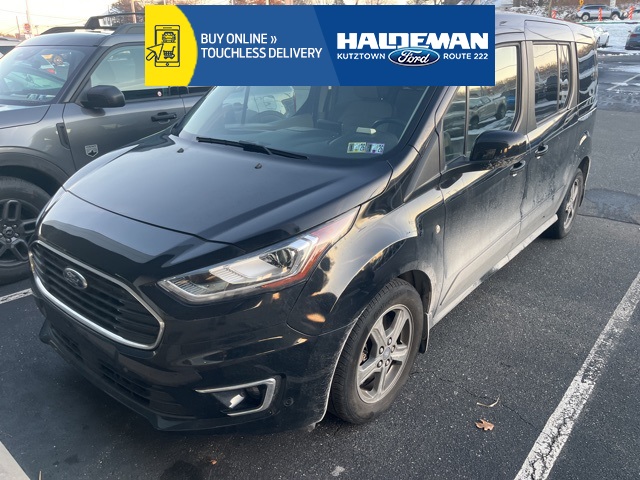 2022 Ford Transit Connect Titanium's photo