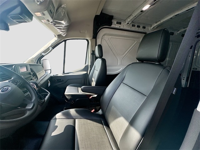 2024 Ford Transit Cargo Van photo 16