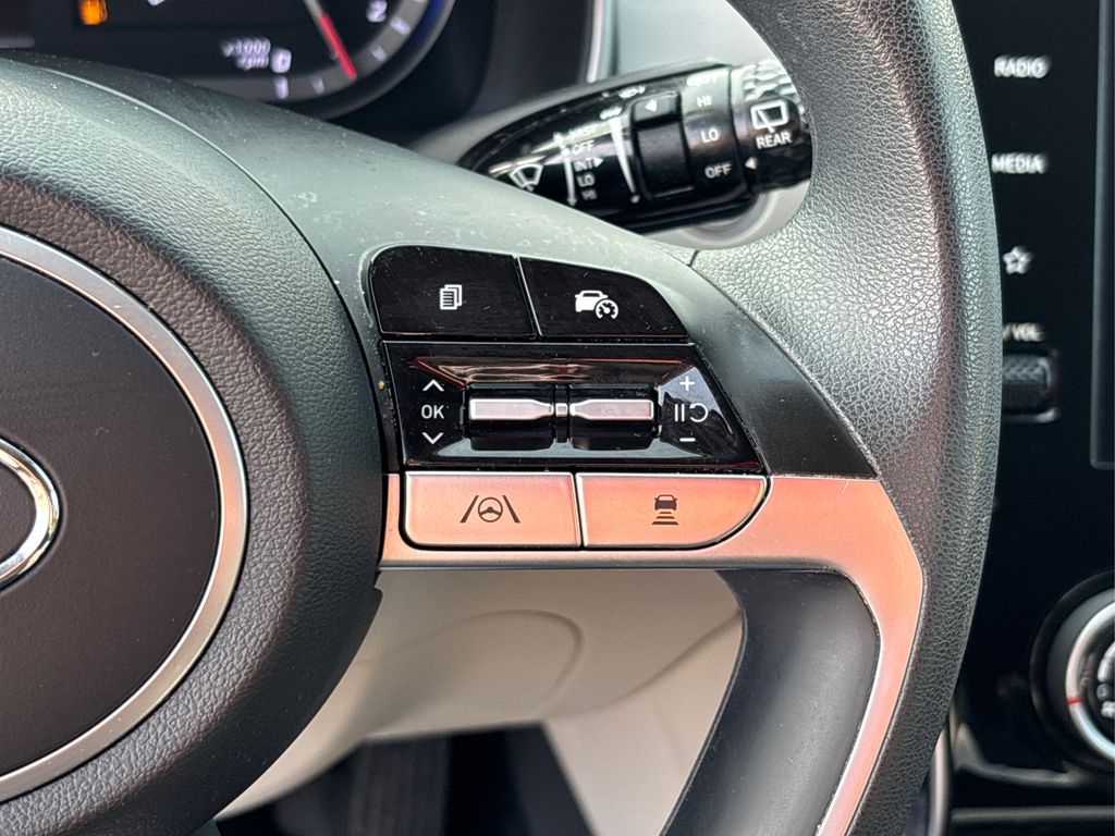 2022 Hyundai Tucson SEL photo 24