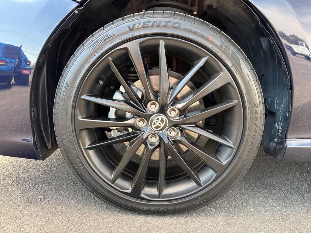 2021 Toyota Camry XSE photo 13