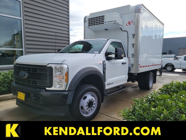 2024 Ford F-550 Super Duty Chassis Cab XL's photo