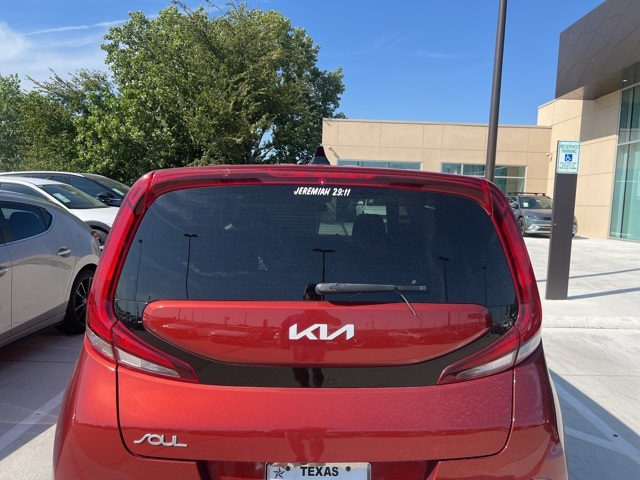 2022 Kia Soul LX photo 5