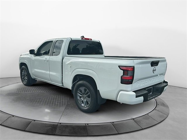2025 Nissan Frontier SV photo 5