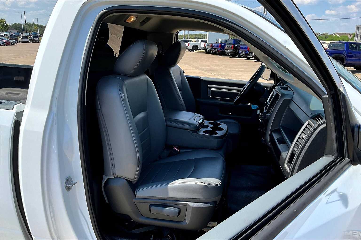 2018 Ram 1500 Tradesman photo 6