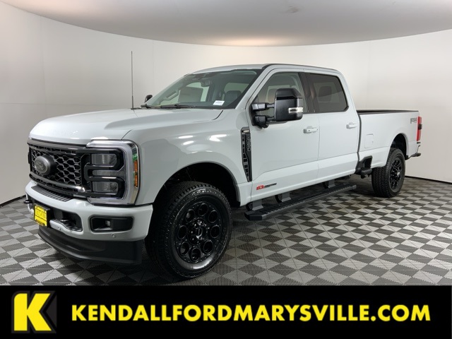 2025 Ford F-350 Super Duty Lariat's photo