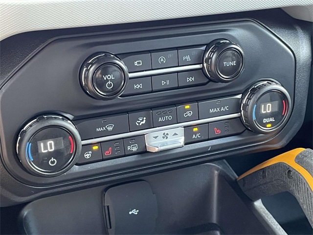 2021 Ford Bronco Badlands photo 24