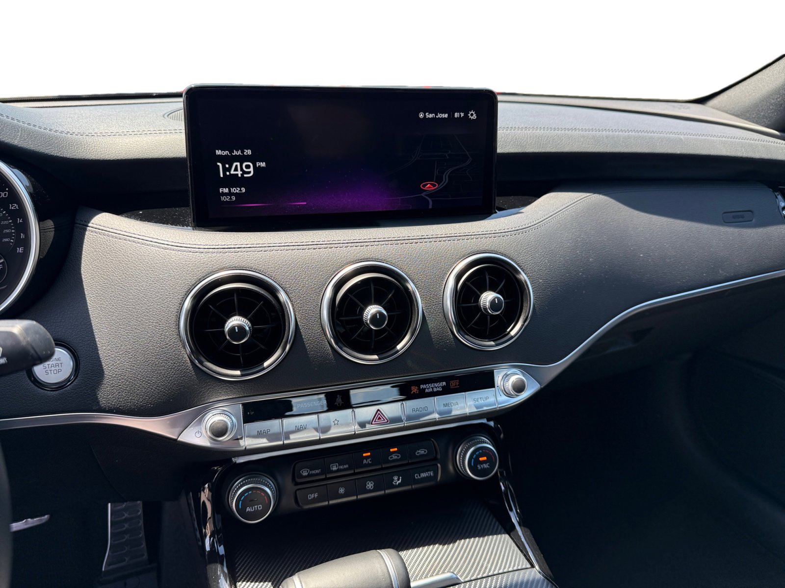 2023 Kia Stinger GT-Line photo 12
